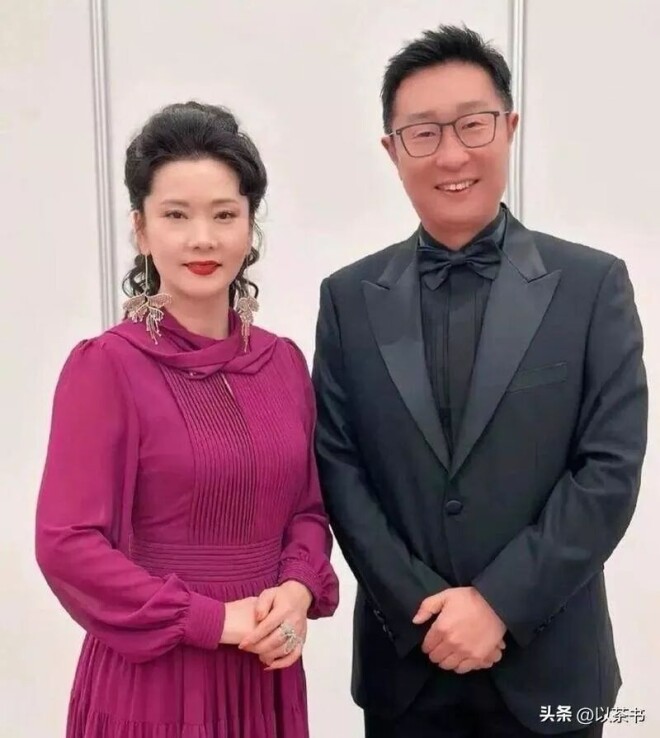 何赛飞病情令人揪心 与恩师之子离婚真相大白（配图22）