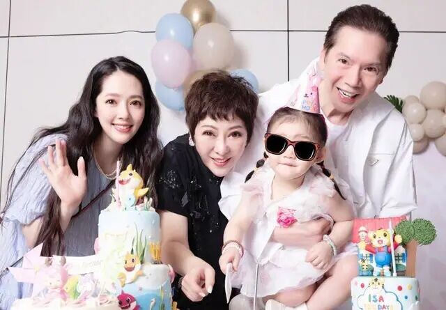 向佐自曝肾功能如同70岁老人 与郭碧婷的感情（配图5）