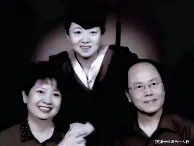 李维康离世仅2天 私生活被彻底揭露（配图1）