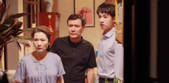 妻子嫌他穷离婚 41岁才走红（配图21）