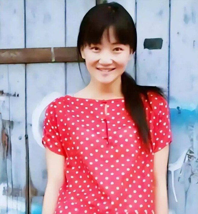 十大高开低走的伤仲永女星 光性感美艳远远不够（配图6）