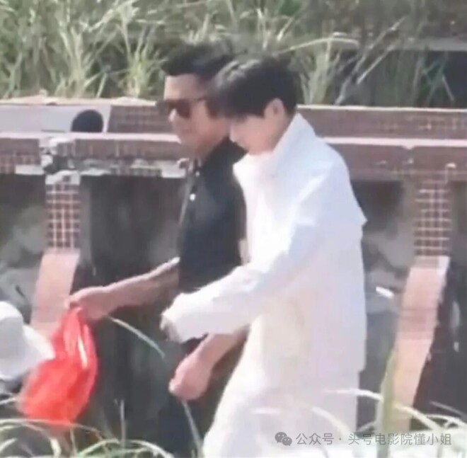 欧阳震华暴瘦脱相 与古天乐同框网友直呼不敢认（配图20）