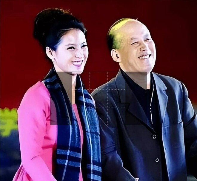 70岁郭达现状：住在西安老小区里养老,老态龙钟（配图11）