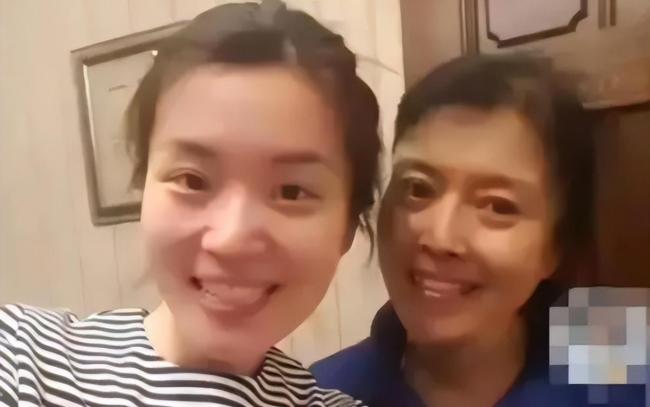 年轻时没管好下半身，如今66岁的她依旧单身