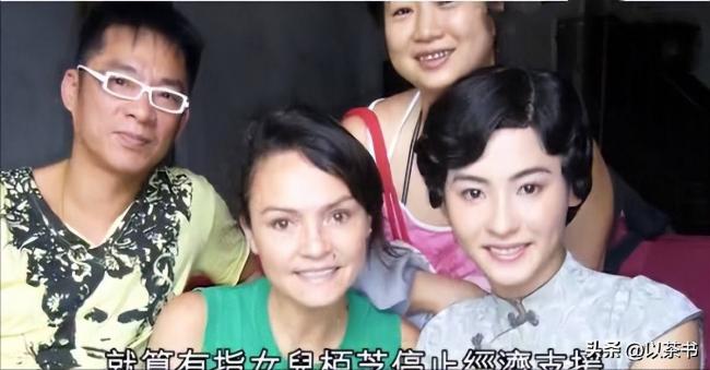 原来她是张柏芝妈妈 今68岁打扮时尚似少女