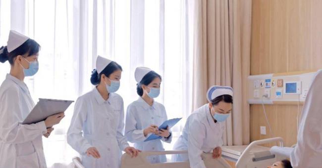 两个职业开始腐烂，国家就离衰亡不远了
