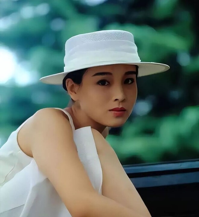 赵明明离婚27年不结婚 前夫再娶外交官（配图11）