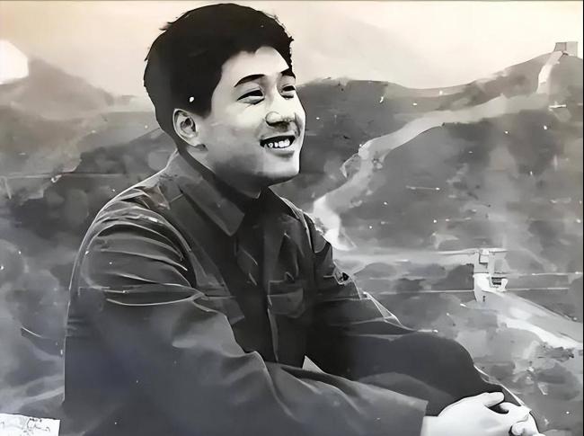 为了梅婷，他净身出户，如今68岁孤身一人