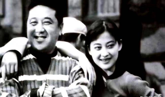 为了梅婷，他净身出户，如今68岁孤身一人