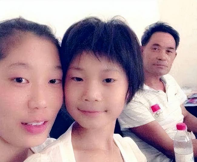 17岁成健将、18岁保送浙大，她竟是朱婷亲妹妹