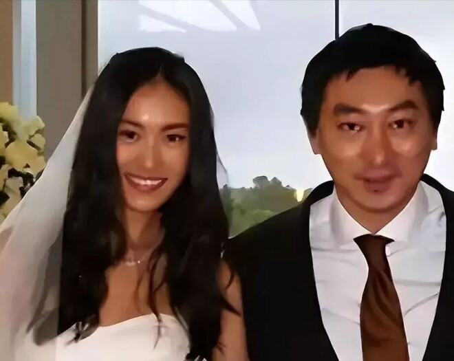 四大中国超模有人嫁入豪门有人二婚 唯独她单身（配图7）