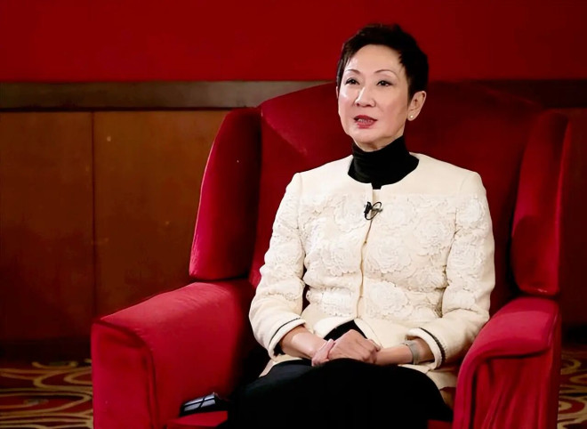 徐克为何64岁还和施南生离婚？（配图21）