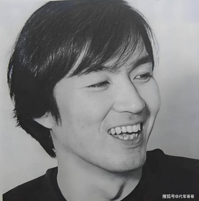 被称“推理之王”，日本作家东野圭吾去世