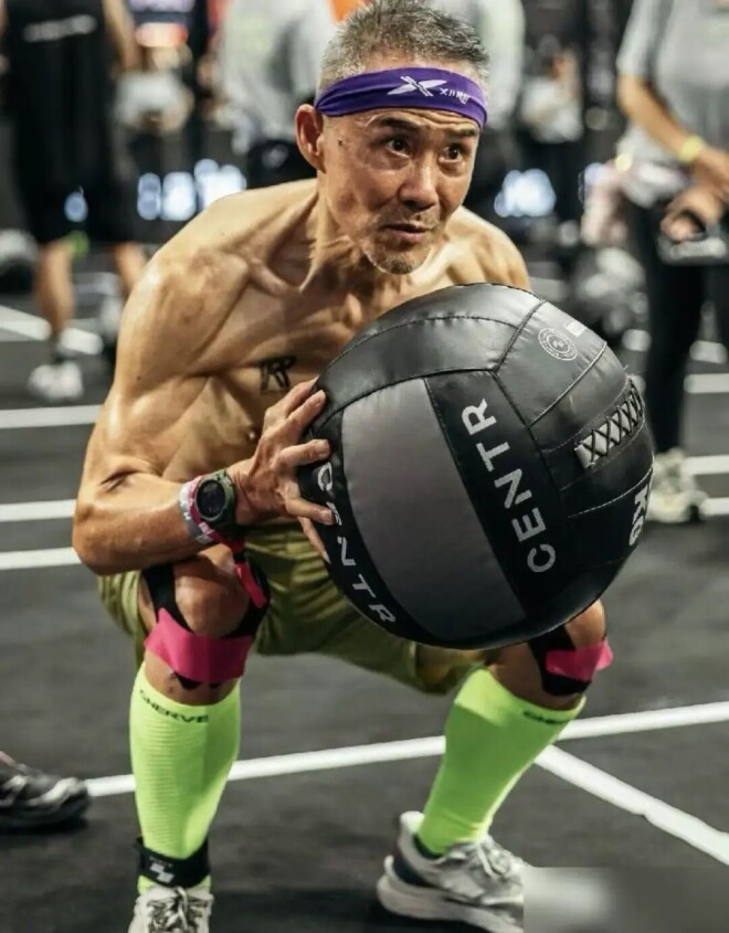 王石田朴珺 又整新活儿了（配图3）