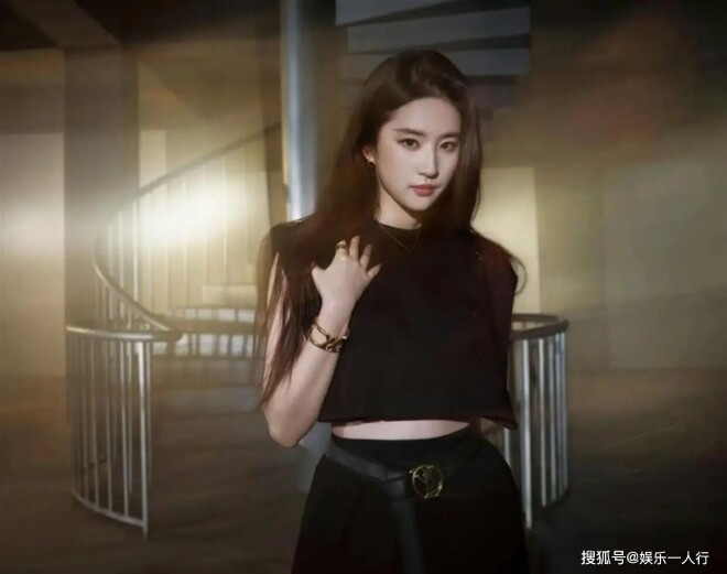刘亦菲三年没戏拍 坚持高片酬吓跑制作方（配图6）