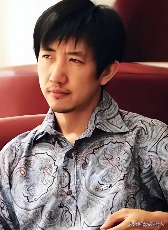 吃梅婷软饭 出轨李小冉遭断手断脚 他如今怎样了