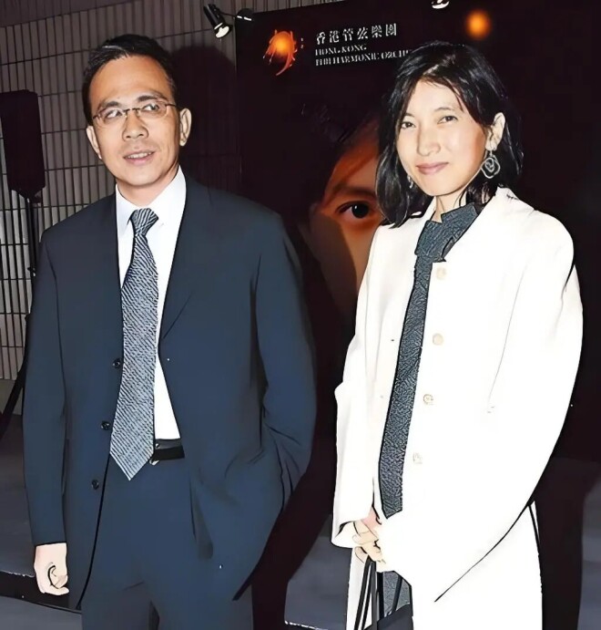 李嘉诚98岁仍健在 小儿子李泽楷一直让他头疼（配图9）