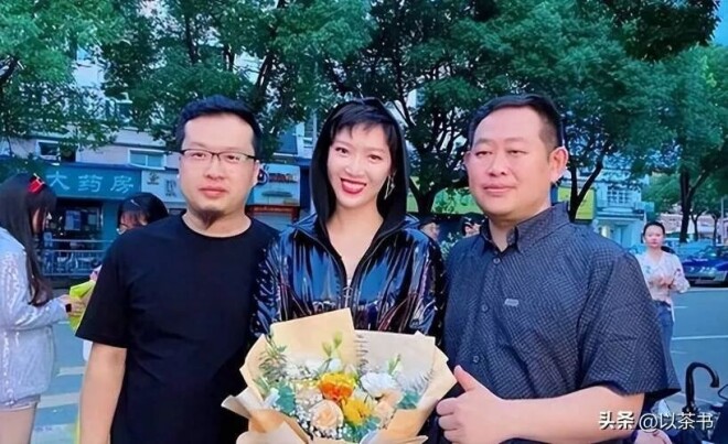 74岁住上海豪宅的李立群 给所有老年人提了个醒（配图9）