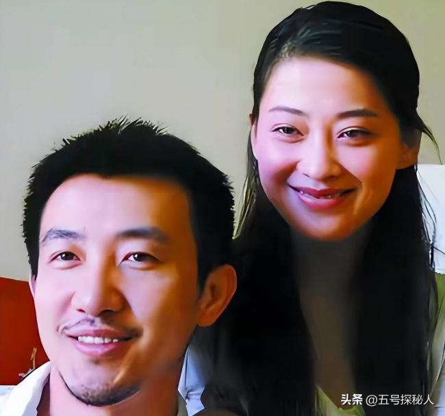 吃梅婷软饭 出轨李小冉遭断手断脚 他如今怎样了