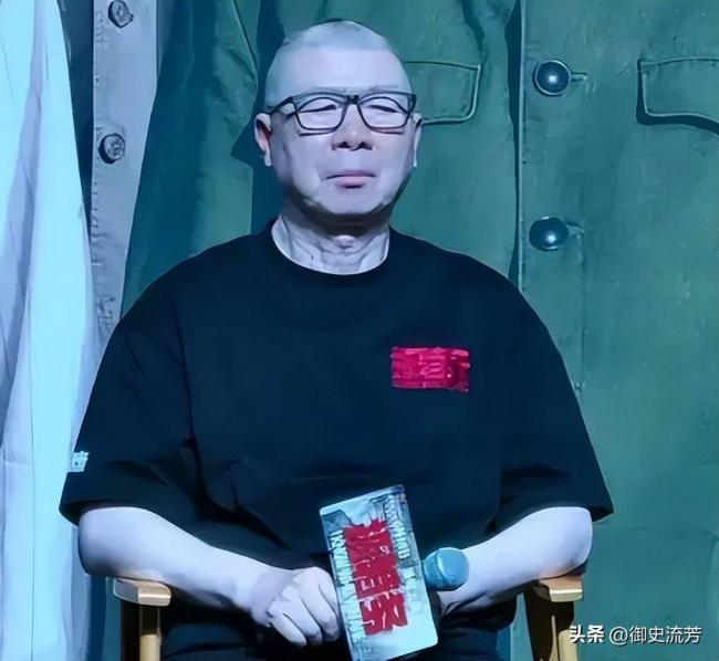 罕见，冯小刚终于说了一次软话