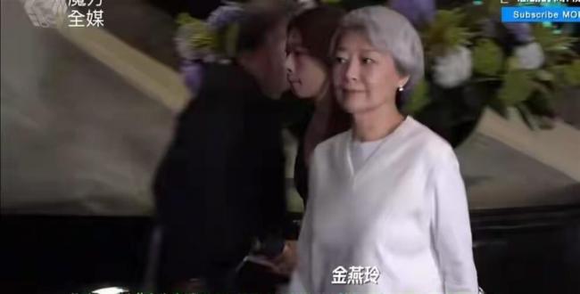 施南生追思会：徐克失声 青霞带怒 叶倩文微笑