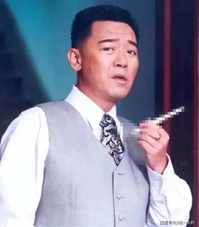 74岁老戏骨李立群被骗500万 如今每天抽烟喝酒（配图2）
