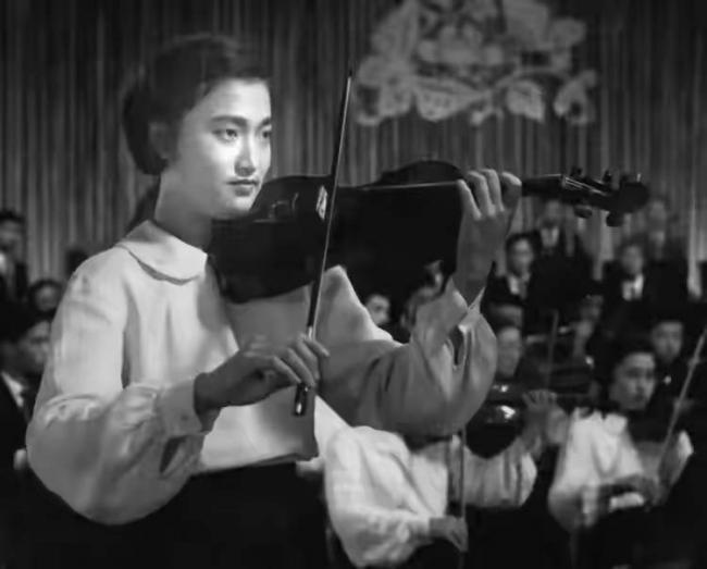 《梁祝》作曲家陈钢辞世 他的父亲比他更有名
