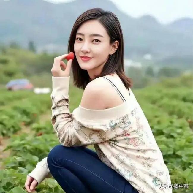 看到董卿王丽坤栽进致命大坑，女星都不找富豪了