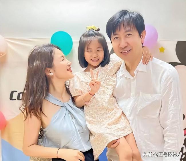 吃梅婷软饭 出轨李小冉遭断手断脚 他如今怎样了