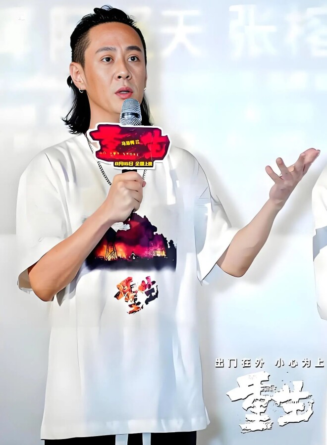 梁洛施亮相百花奖 她洗不去李泽楷前女友标签（配图7）