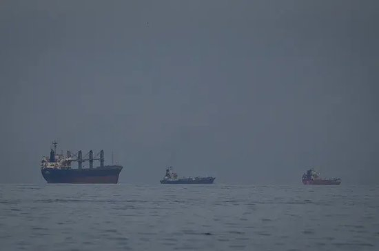 △霍尔木兹海峡