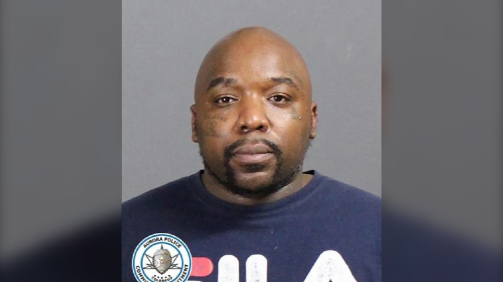 汉堡王员工不肯吸毒付款后拔枪男子被判入狱143年