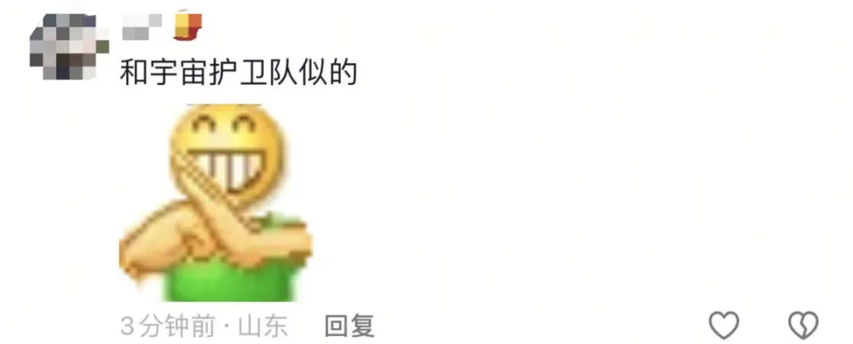 中国女生手机米兰被抢，地铁怒追800米夺回