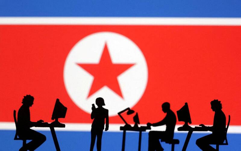 正常情况下的朝鲜国旗五角星。 （路透）