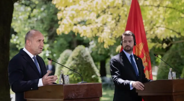 外交罕见一幕！一个迟到 一个不等 总统会晤黄了