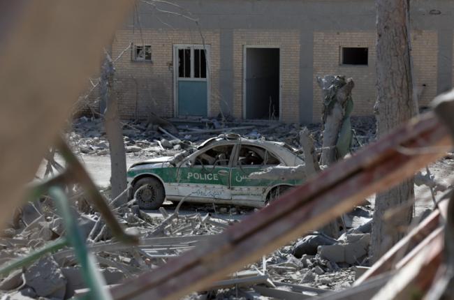 “我们要求美国攻击” 伊朗女子遗言看哭全网