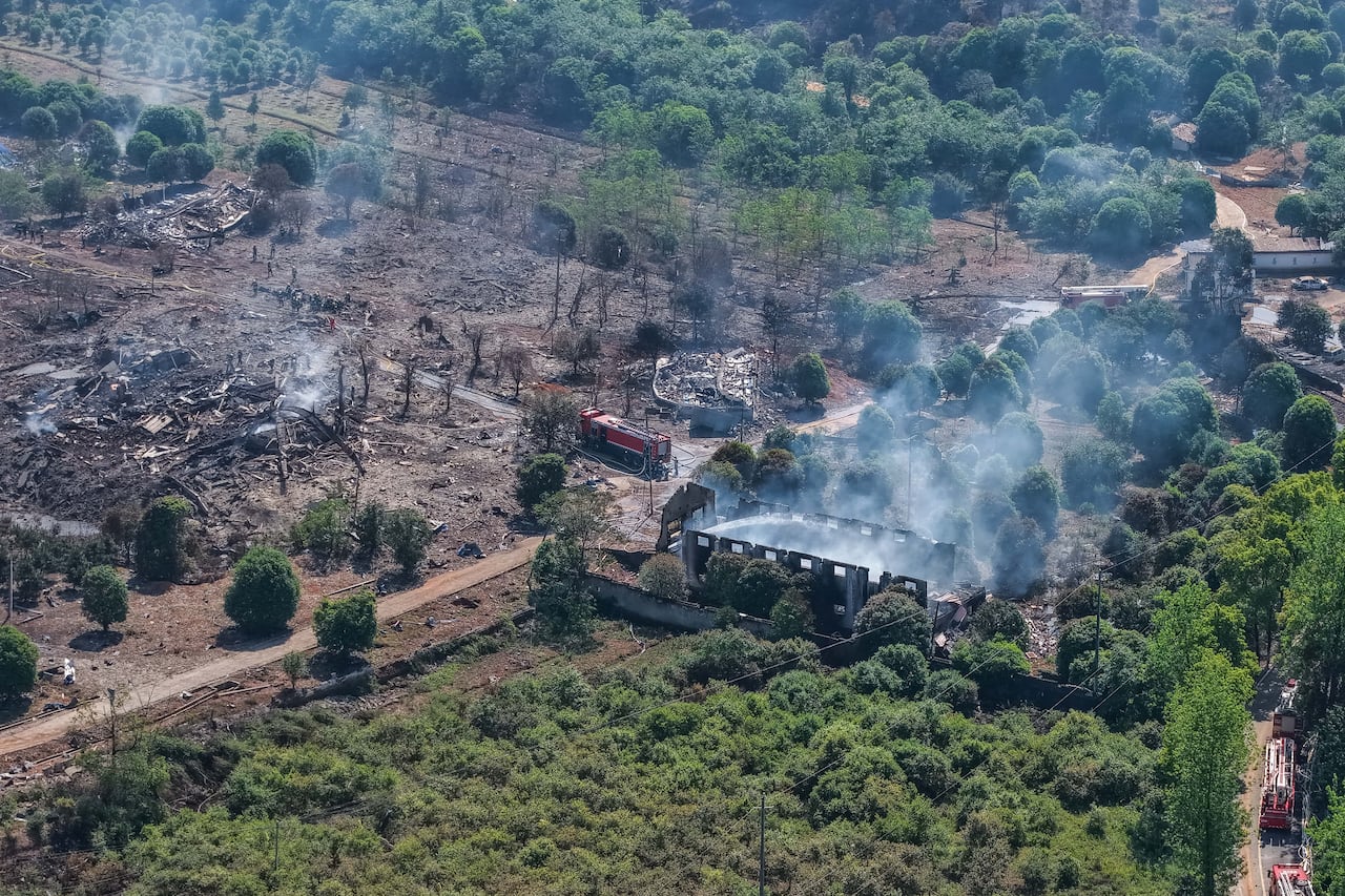 中国一家烟花工厂发生爆炸，造成至少26人死亡、数十人受伤