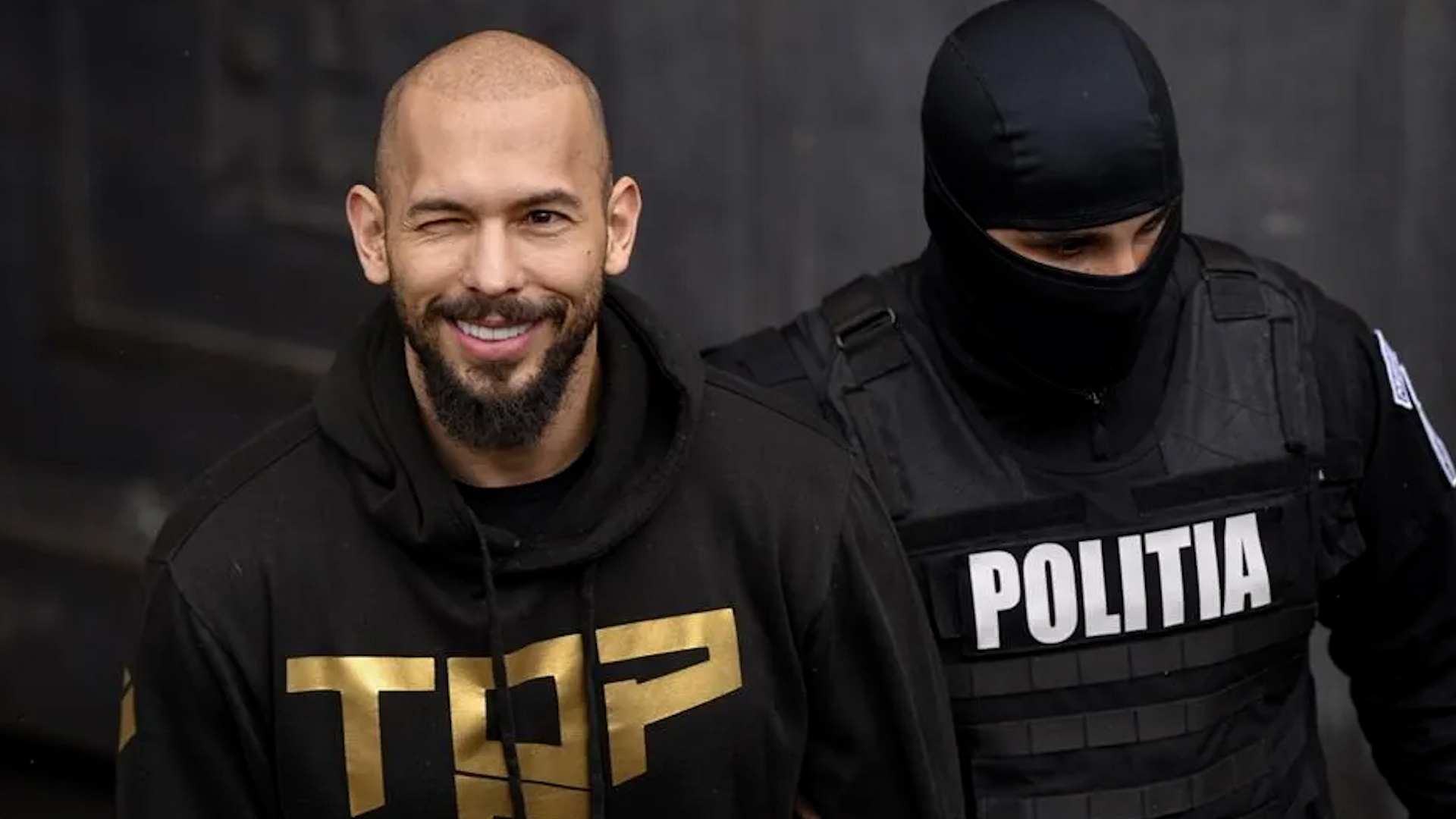 安德鲁·泰特（Andrew Tate）和兄弟在旅行禁令后离开罗马尼亚前往美国... - 国际新闻- 加国同城- 多伦多华人生活信息站