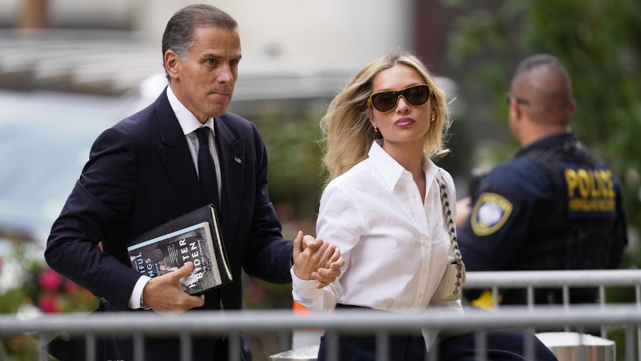 博·拜登的遗孀在亨特·拜登枪支审判中出庭，谈论扔掉左轮手枪 ...