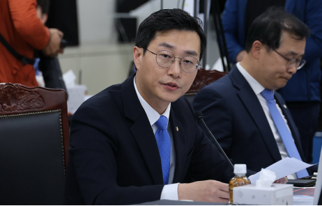金建希被曝“戒严当天在整形医院停留约3小时”(图)