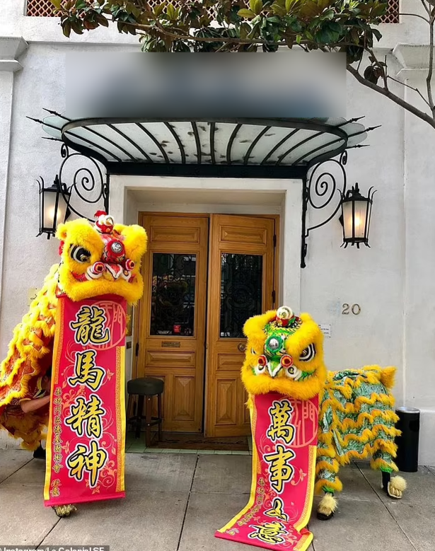 餐馆的佛像冒犯了我!美国大叔大闹餐厅要求退款(组图)