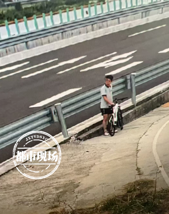 福建15岁男孩失联!孩子母亲:被女同学家长扇巴掌(图)
