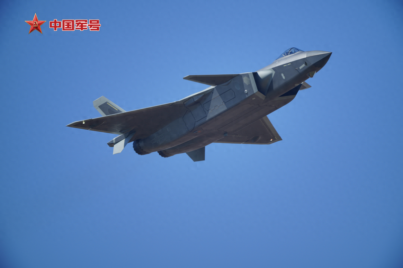 集齐训练!歼-20、歼-35A、运油-20亮相珠海(组图)
