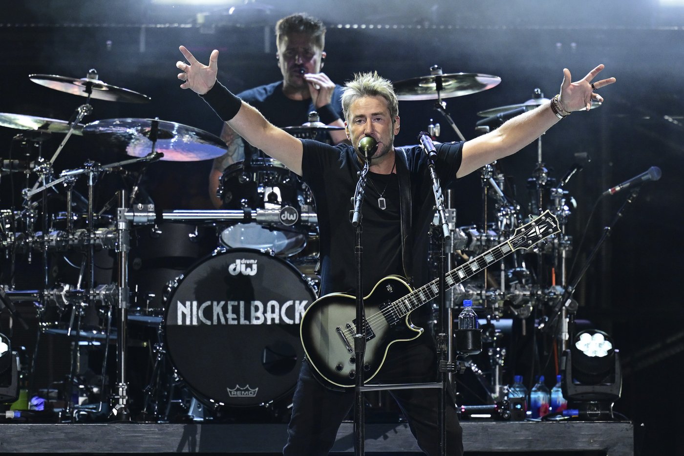 加拿大摇滚传奇Nickelback宣布2027年世界巡演 多伦多七城设站