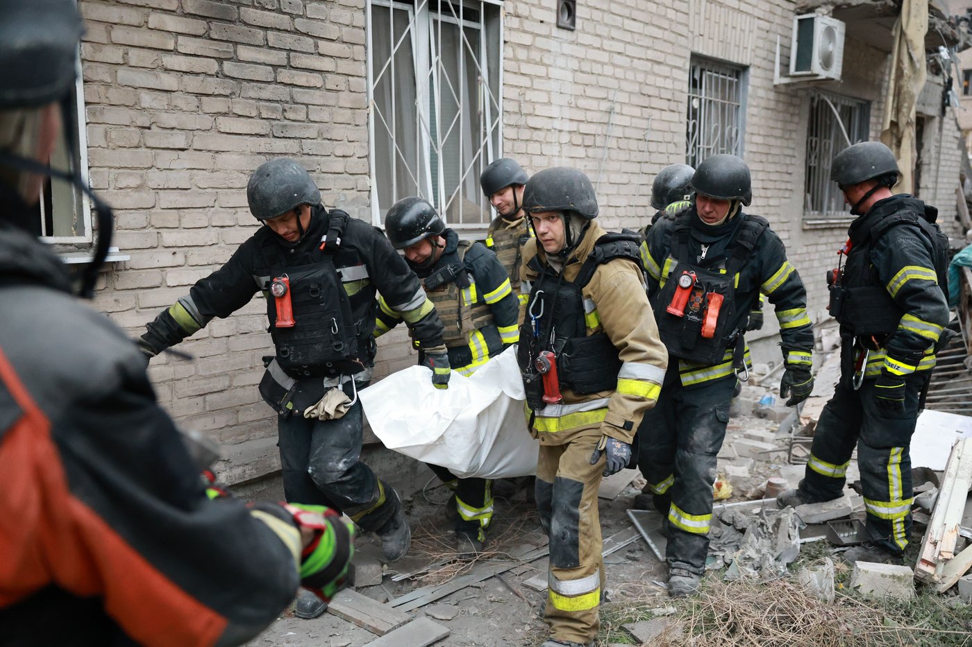 特朗普提议乌克兰换新总统，指责泽连斯基导致美柴油价格飙升