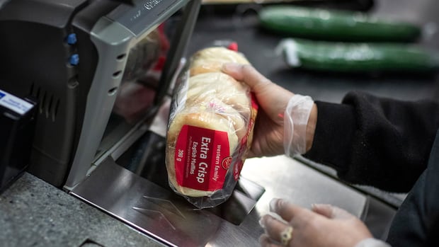 麦克马斯特大学研究：常吃超加工食品或损伤大脑，增加脑疾风险（配图2）