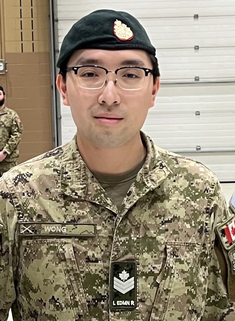阿尔伯塔军营火灾致4名士兵遇难，多伦多华人社区深切关注（配图5）