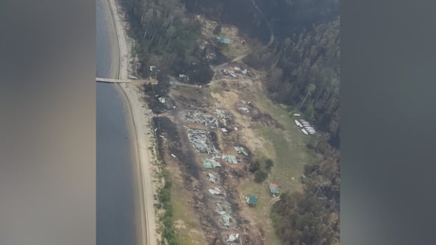 安大略省第二个原住民社区在不到一周内遭受野火袭击