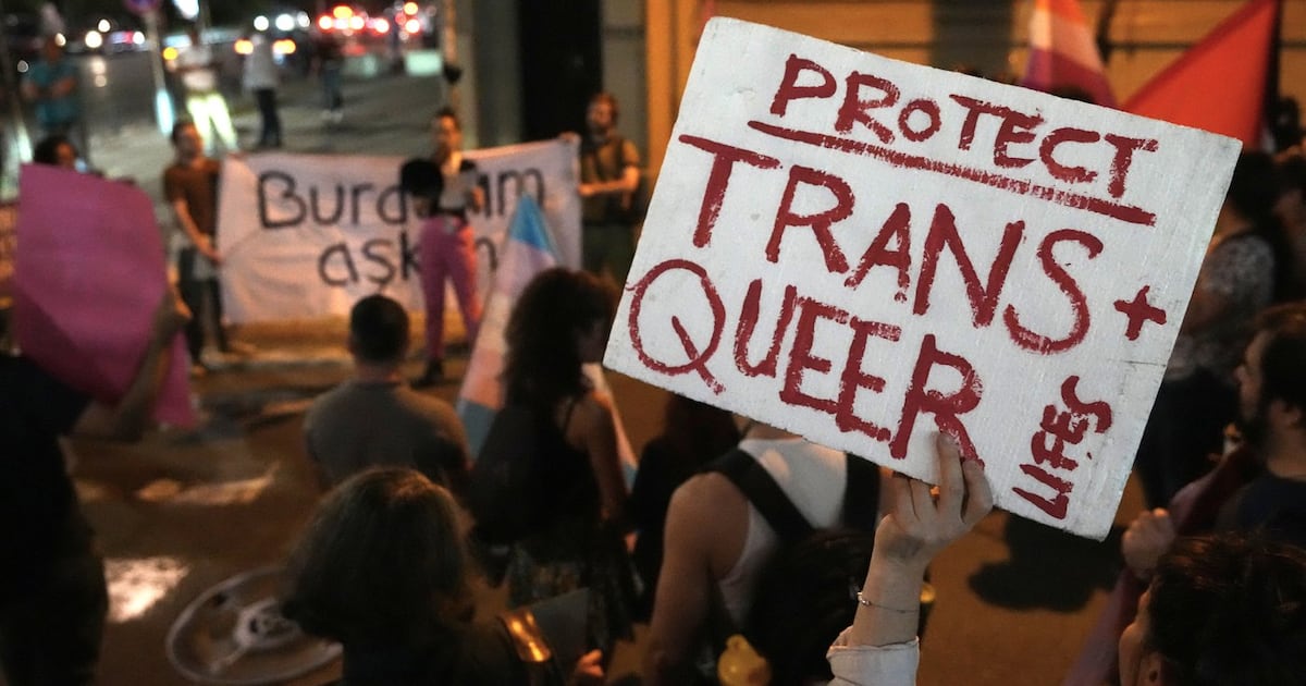 加国在土耳其打压LGBTQ+事件中保持沉默，引发多方关注（配图1）