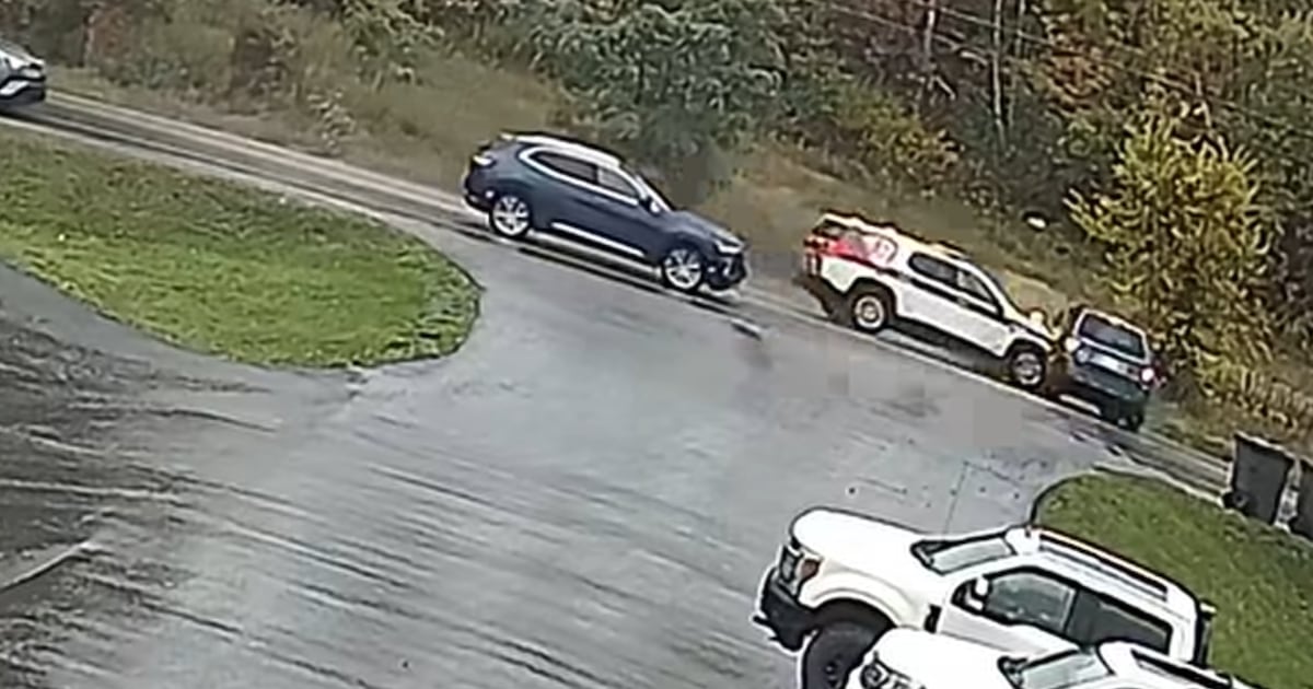 弗雷德里克顿紧急救援车辆与违规调头SUV相撞 警方提醒驾车注意让路